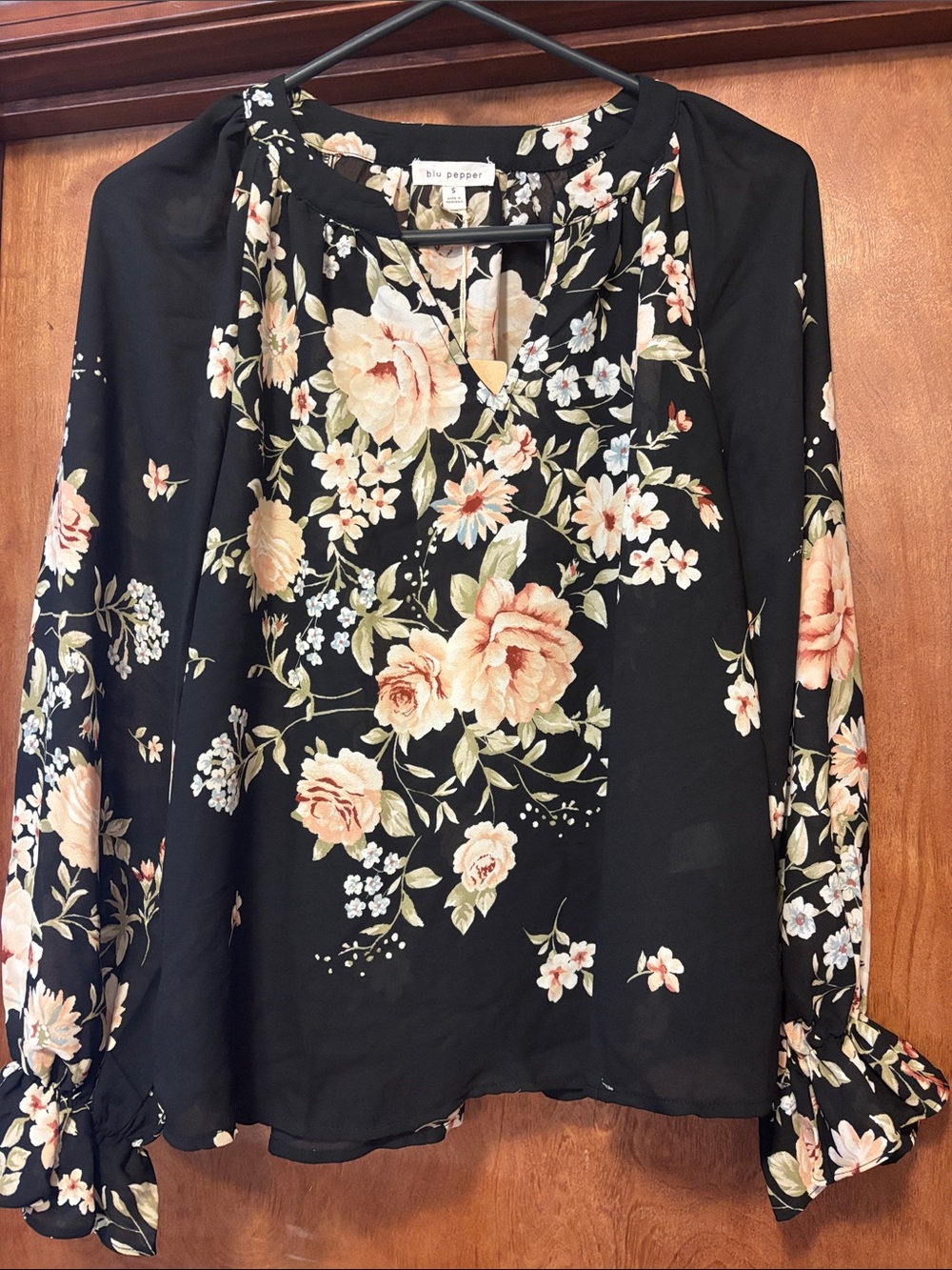 Blu Pepper Black Floral V-Neck Peasant Blouse